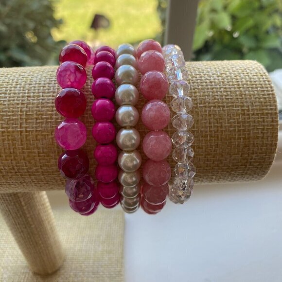 Bundle of stacking stretchy bracelets - Picture 7 of 14